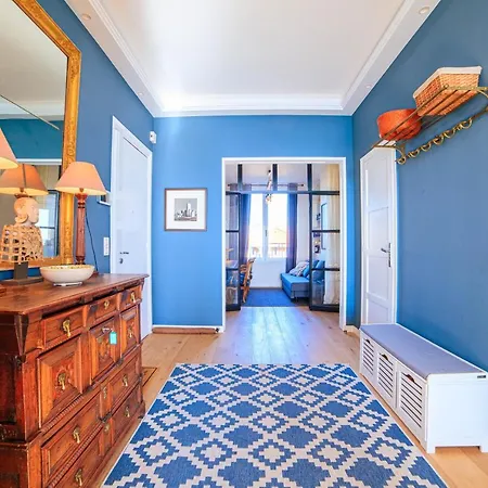 Appartamento Magnifique Sur La Près Du Centre - Palais De La *