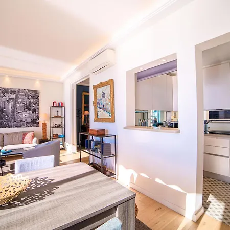 Διαμέρισμα Magnifique Sur La Pres Du Centre - Palais De La *